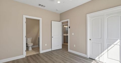 5967 Cortes Ct #b, Unit B, Sacramento, CA 95824 Photo