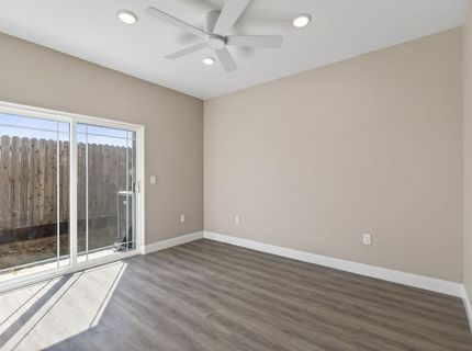 5967 Cortes Ct #b, Unit B, Sacramento, CA 95824 Photo