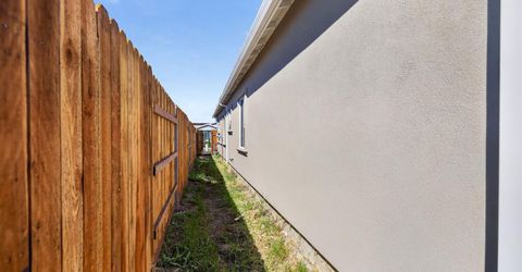 5967 Cortes Ct #b, Unit B, Sacramento, CA 95824 Photo