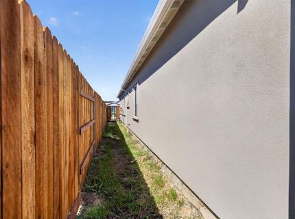 5967 Cortes Ct #b, Unit B, Sacramento, CA 95824 Photo