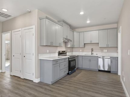 5967 Cortes Ct #b, Unit B, Sacramento, CA 95824 Photo