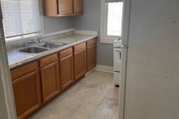 272 Coming Street photo 4