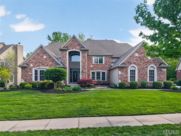 2398 Spring Mill Woods, St Charles, MO 63303