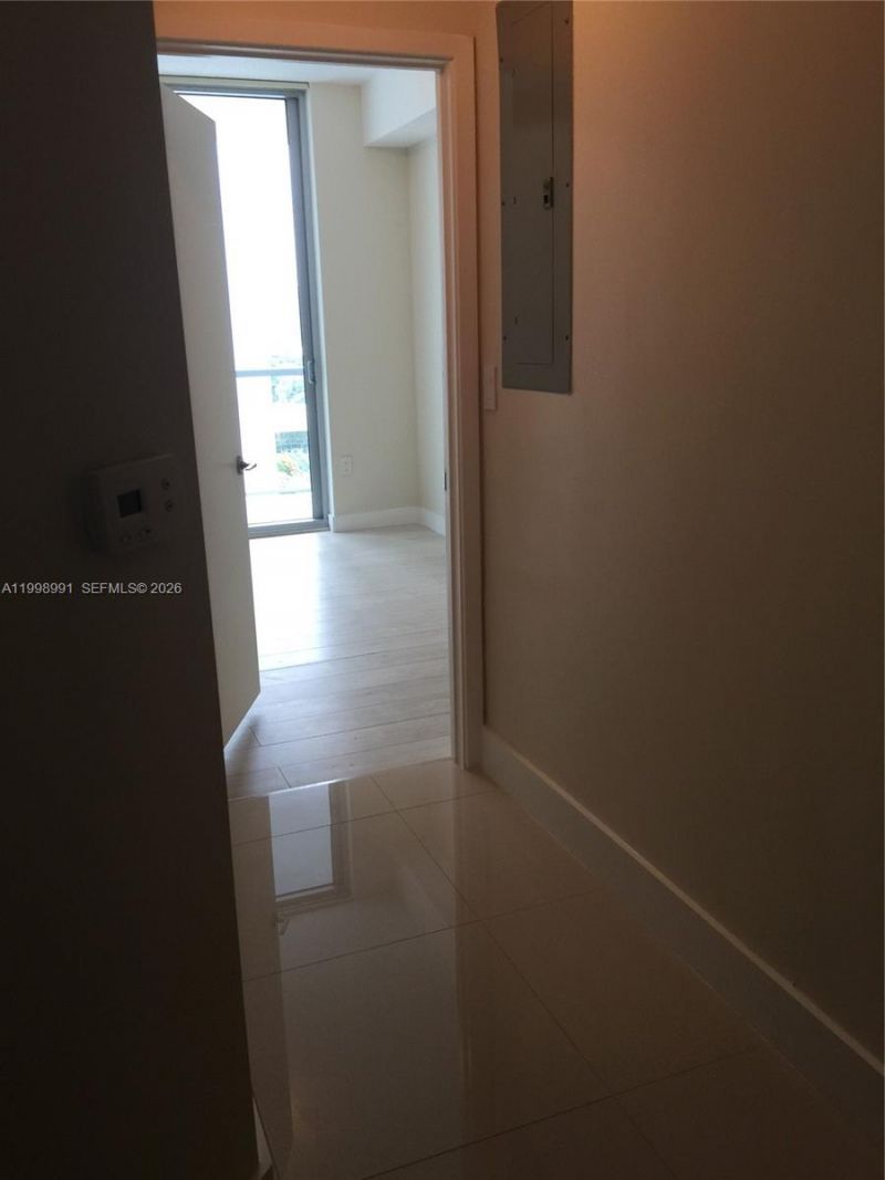 79 SW 12th St, Unit 1406-S, Miami, FL 33130 Photo