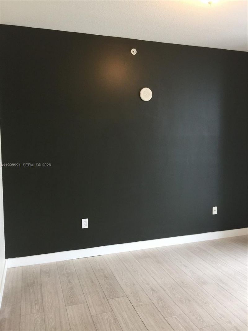 79 SW 12th St, Unit 1406-S, Miami, FL 33130 Photo