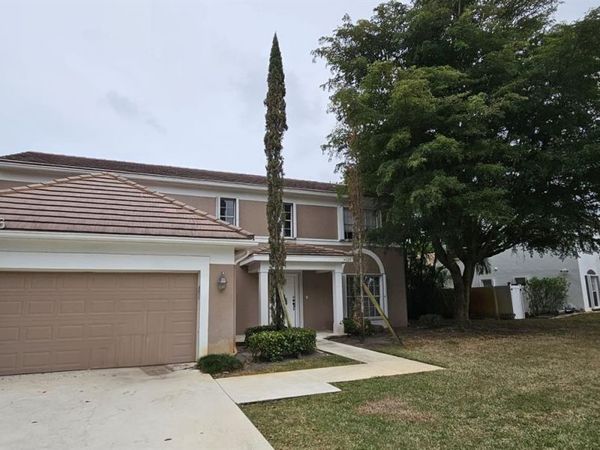 4020 Sabal Lakes Rd, Delray Beach, FL 33445
