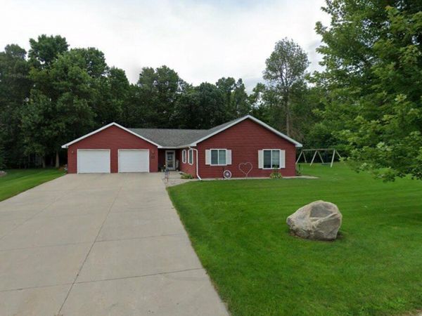 1618 Huron Drive, Detroit Lakes, MN 56501