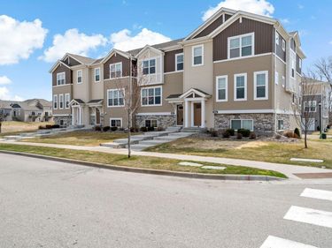 6912 Huckleberry Drive, Minnetrista, MN 55331