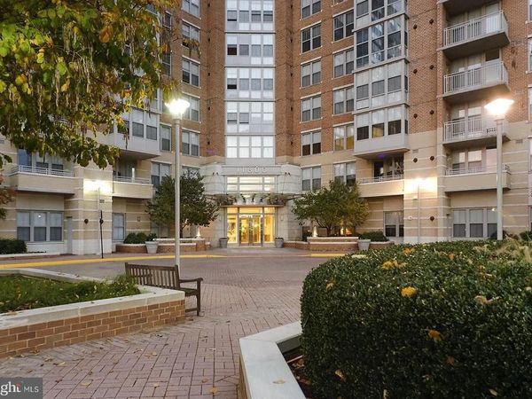 11800 SUNSET HILLS ROAD, Unit 210, RESTON, VA 20190