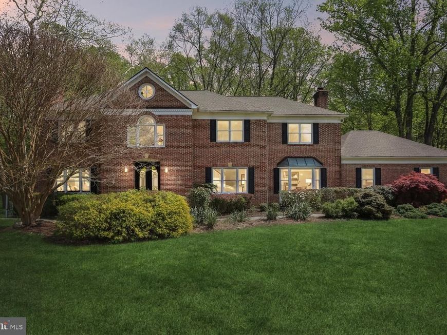 12321 Rivers Edge Drive , Potomac, MD 20854 Main Photo