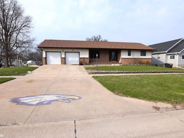 603 SE 2nd Street, Eagle Grove, IA 50533