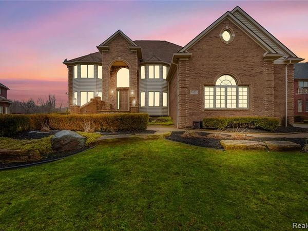 55733 Whitney Court, Shelby Twp, MI 48315