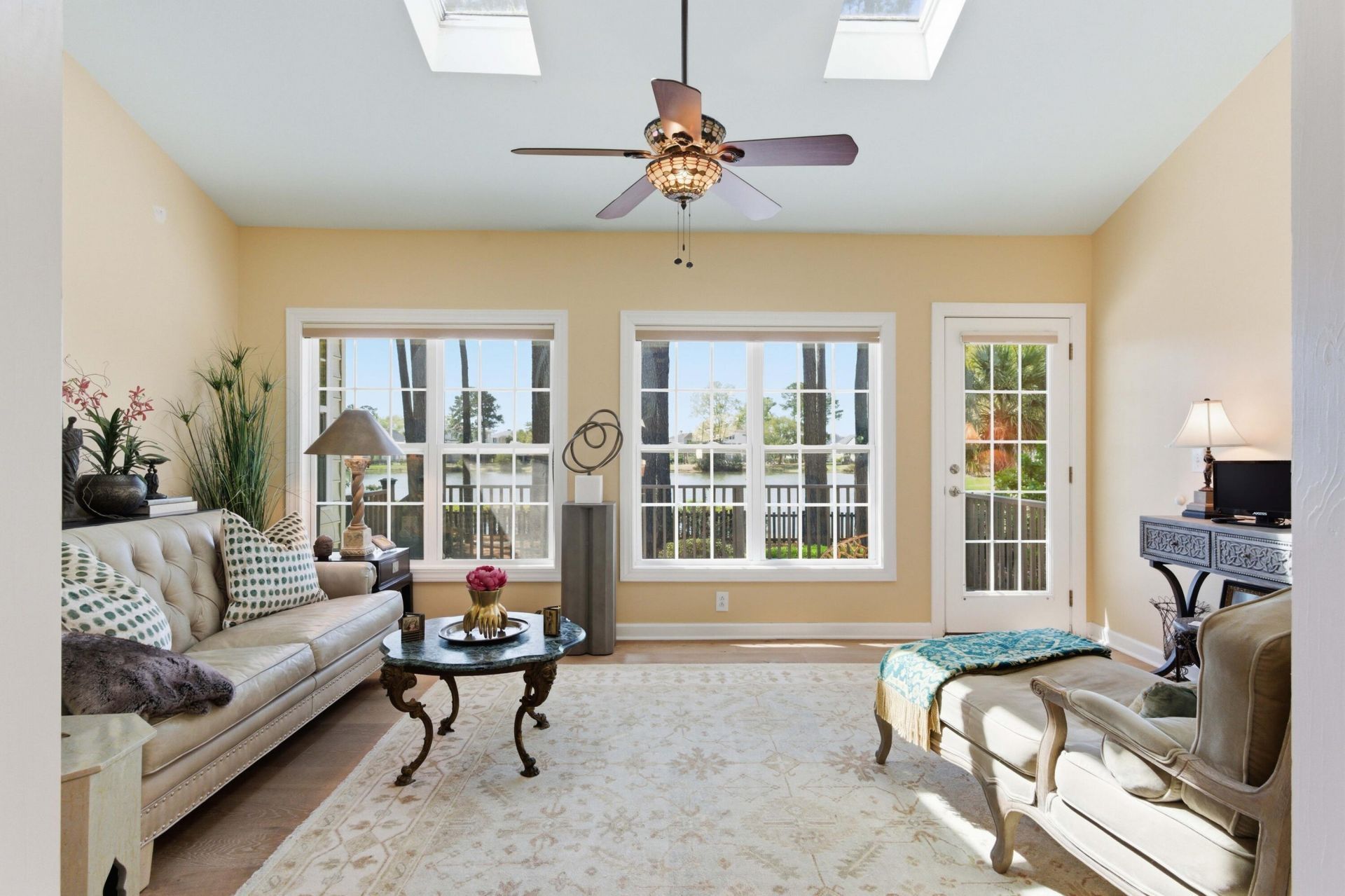 1596 Oakhurst Drive Photo 26