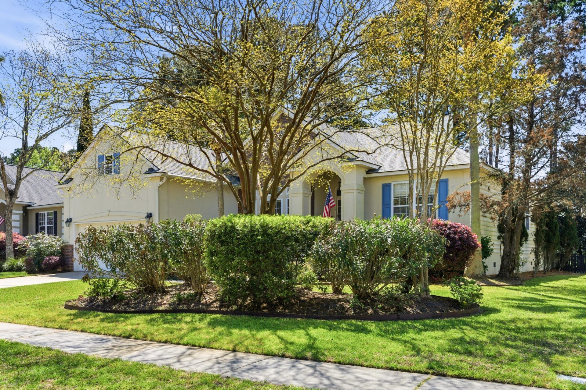 1596 Oakhurst Drive Photo 38