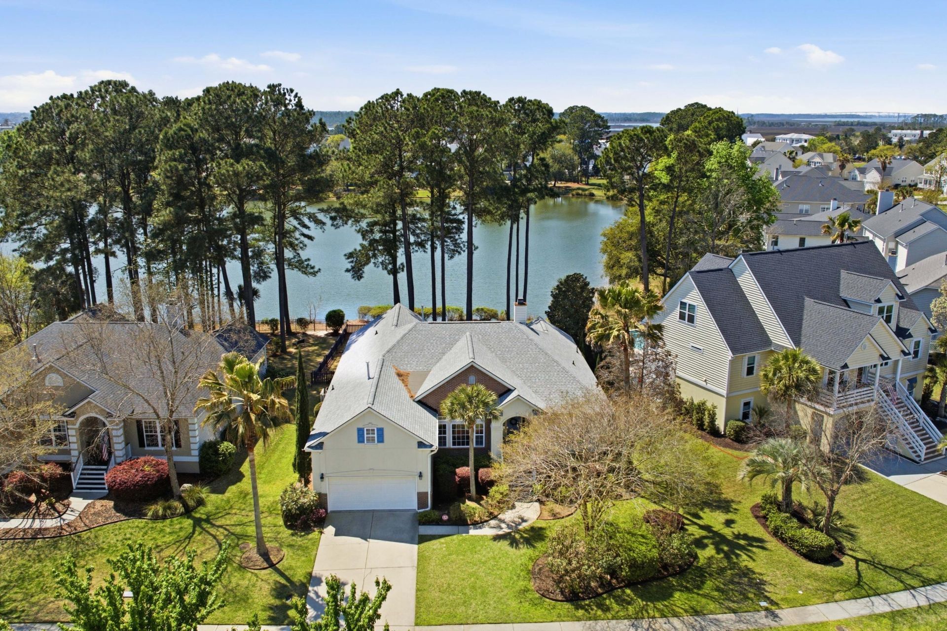 1596 Oakhurst Drive Photo 39