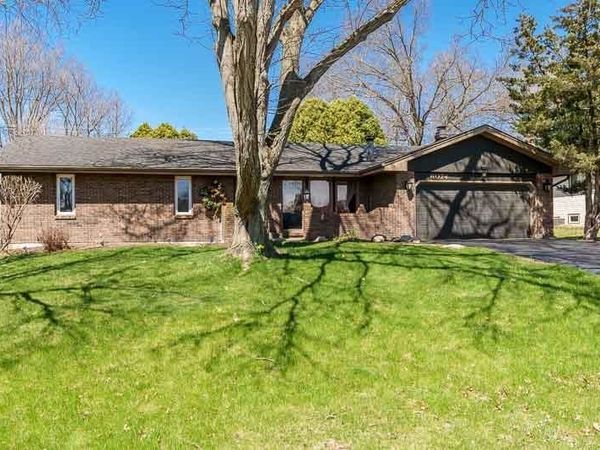 6074 Abington Drive, ROCKFORD, IL 61109