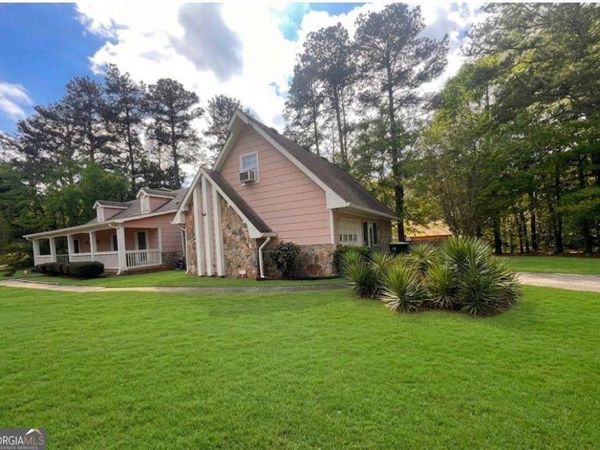 2148 Castleway Court, Jonesboro, GA 30236