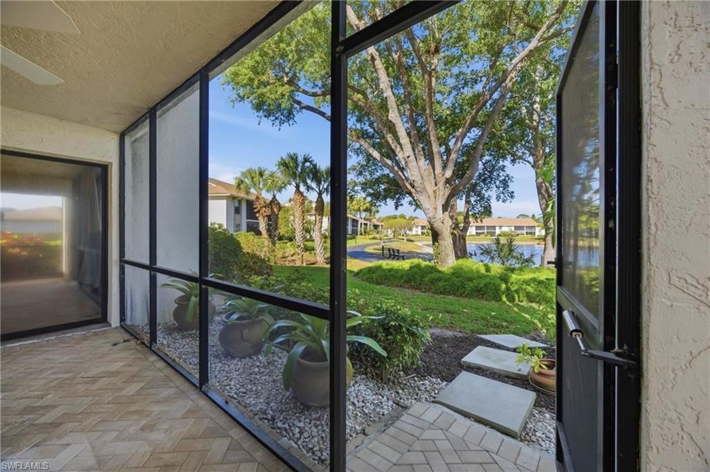 517 Lake Louise Cir, Unit 103, Naples, FL 34110 Photo