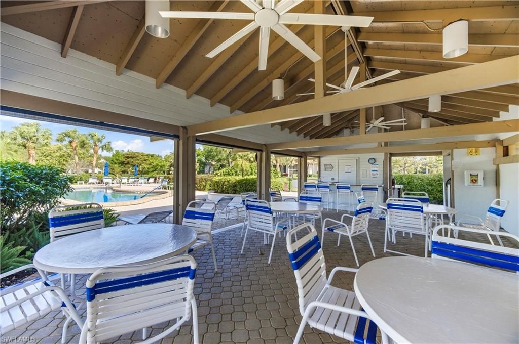 517 Lake Louise Cir, Unit 103, Naples, FL 34110 Photo