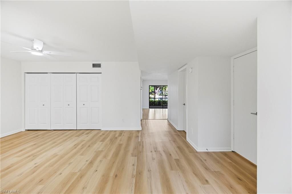 517 Lake Louise Cir, Unit 103, Naples, FL 34110 Photo