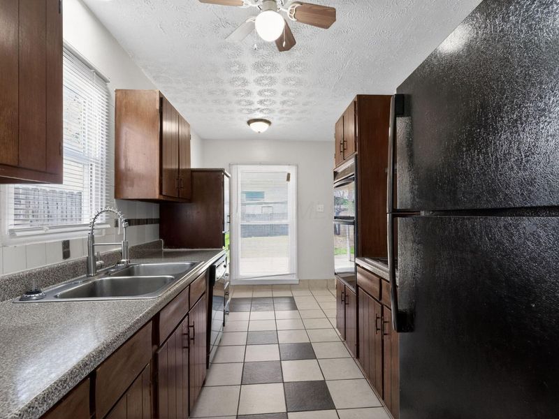 1819 Ransburg Avenue , Columbus, OH 43223 Photo 15