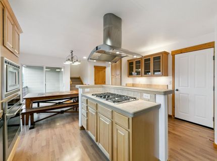 10036 Nicolas Drive, Truckee, CA 96161 Photo