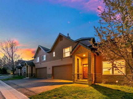 10036 Nicolas Drive, Truckee, CA 96161 Photo