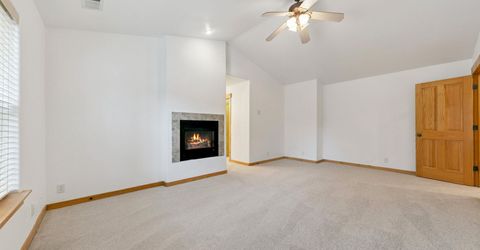 10036 Nicolas Drive, Truckee, CA 96161 Photo