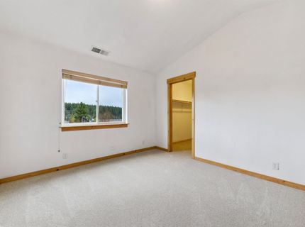 10036 Nicolas Drive, Truckee, CA 96161 Photo