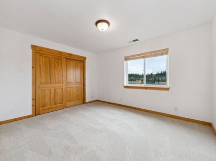 10036 Nicolas Drive, Truckee, CA 96161 Photo