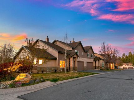 10036 Nicolas Drive, Truckee, CA 96161 Photo