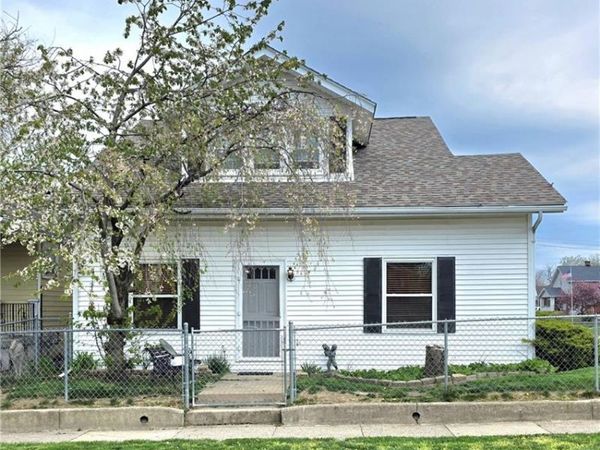 1925 John Glenn Road, Dayton, OH 45420