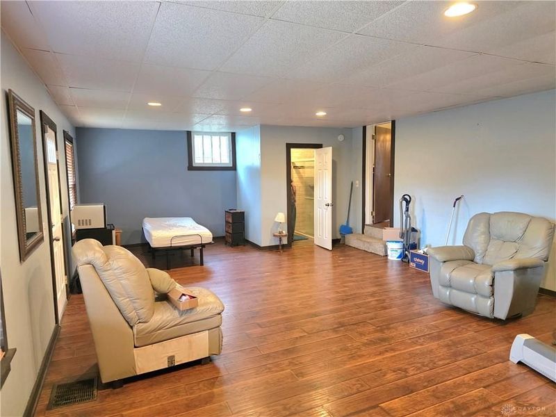 1925 John Glenn Road, Dayton, OH 45420 Photo 16