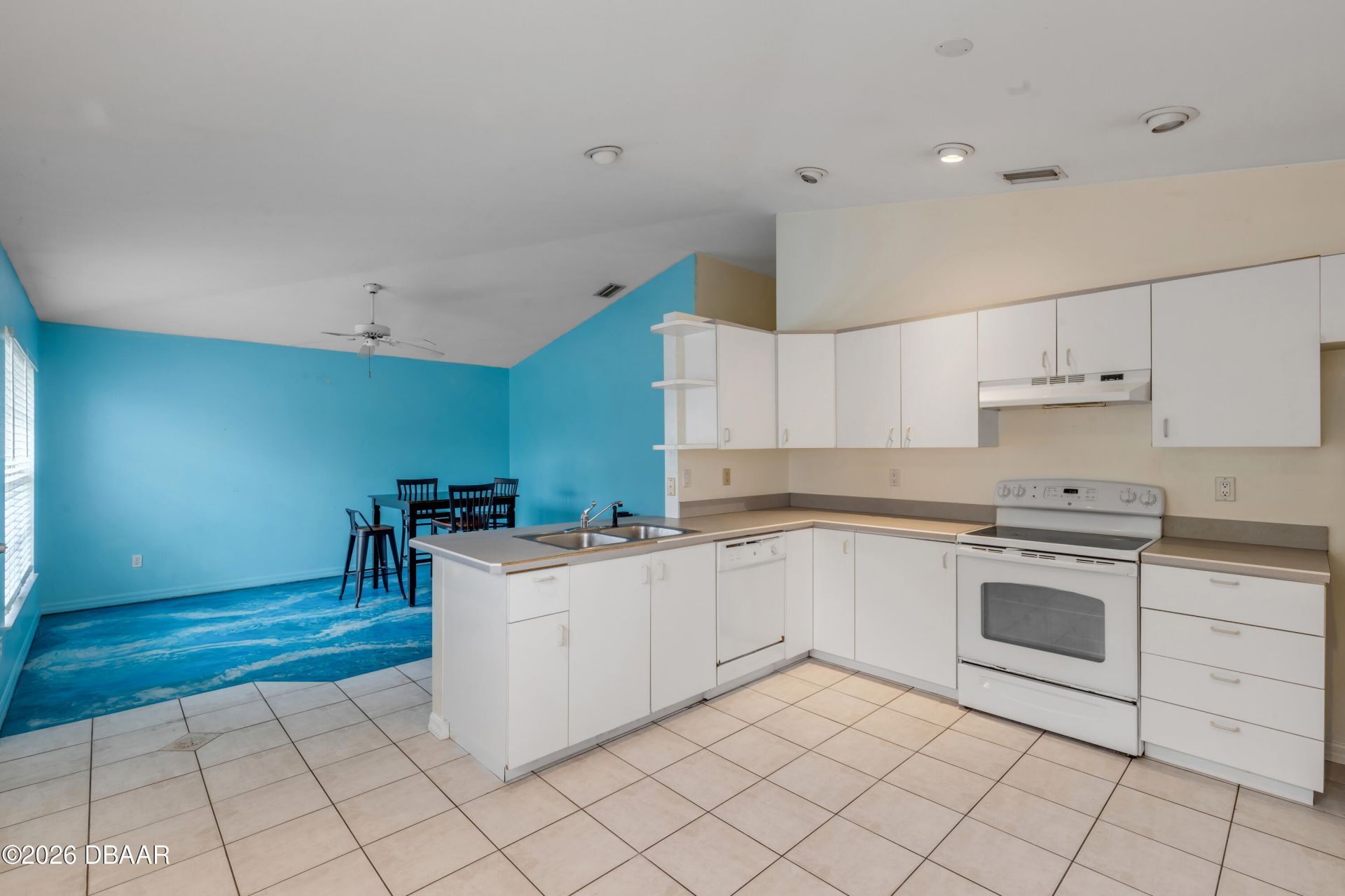 711 River Oaks Circle, New Smyrna Beach, FL 32169 Photo