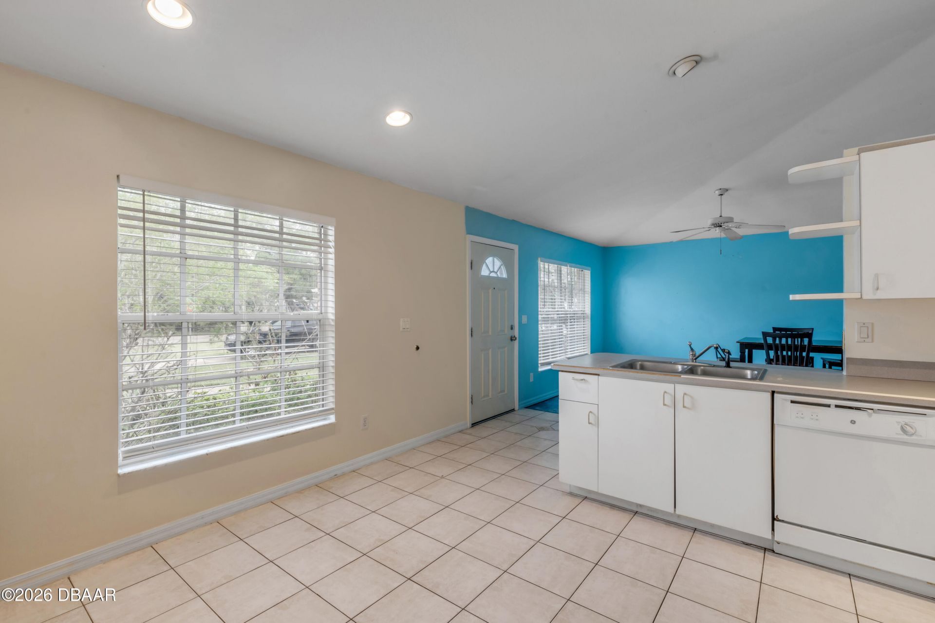 711 River Oaks Circle, New Smyrna Beach, FL 32169 Photo