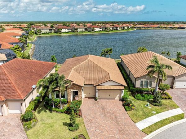 283 TOSCAVILLA BOULEVARD, NOKOMIS, FL 34275