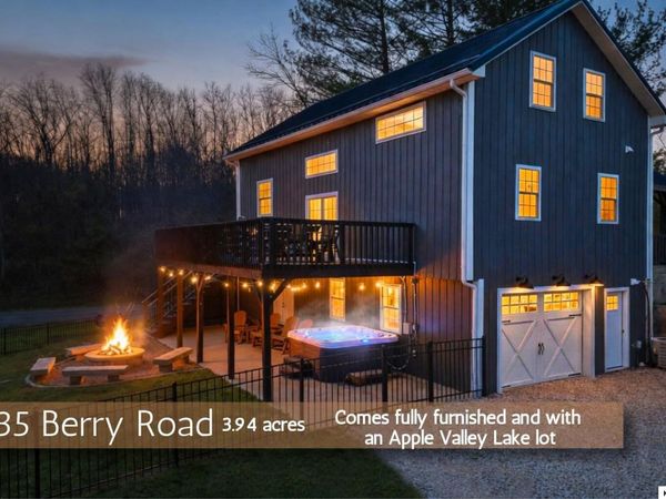 735 Berry Road, Howard, OH 43028