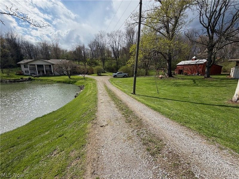 16213 Park Way, East Liverpool, OH 43920 Photo 3