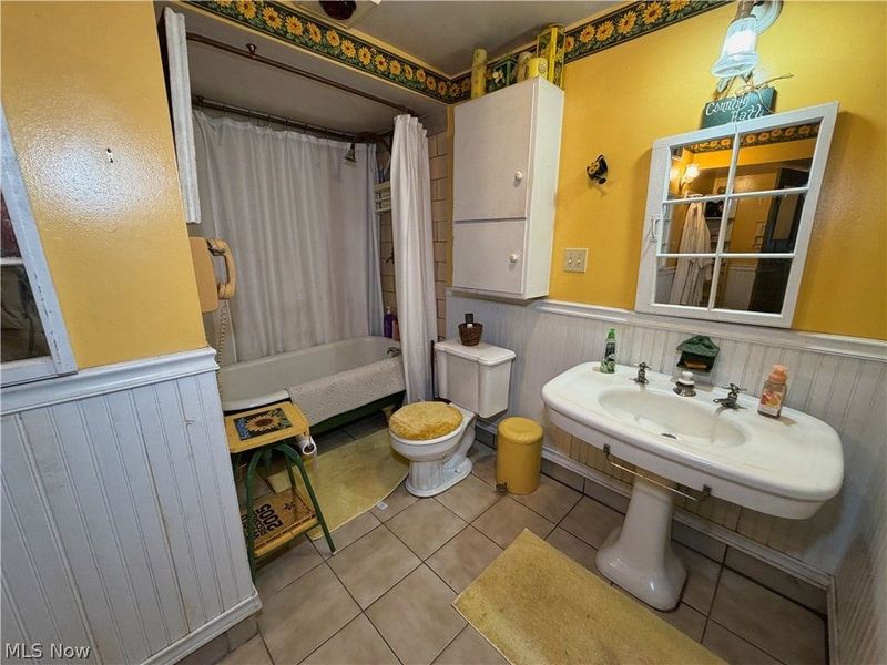 16213 Park Way, East Liverpool, OH 43920 Photo 40