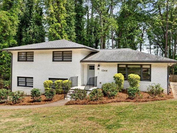 1344 Midlawn Drive, Decatur, GA 30032