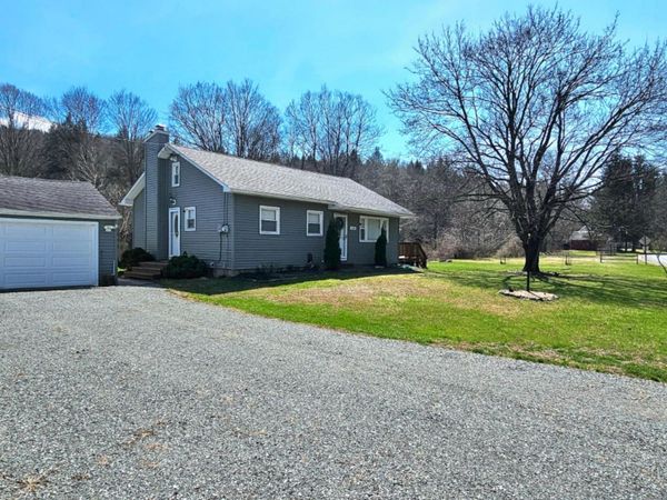 430 Griffith Road, Tyler Hill, PA 18469
