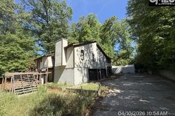 248 Bishopgate Road photo 4