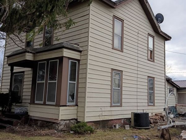 313 Cedar Street, Williams, IA 50271