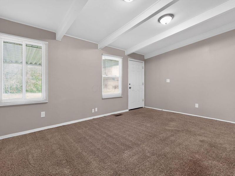 1672 Duxberry Avenue , Columbus, OH 43219 Photo 10