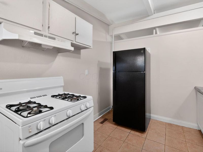 1672 Duxberry Avenue , Columbus, OH 43219 Photo 13