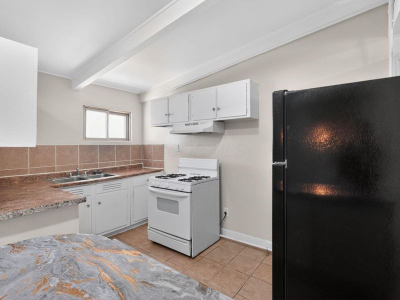 1672 Duxberry Avenue , Columbus, OH 43219 Photo 16