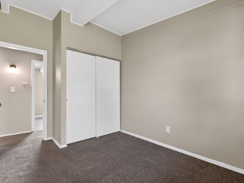 1672 Duxberry Avenue , Columbus, OH 43219 Photo 20