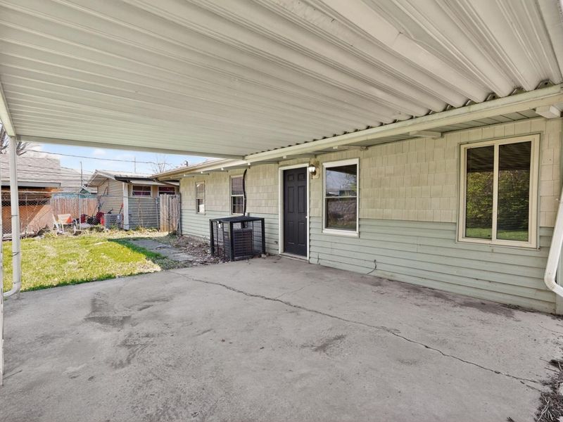 1672 Duxberry Avenue , Columbus, OH 43219 Photo 30