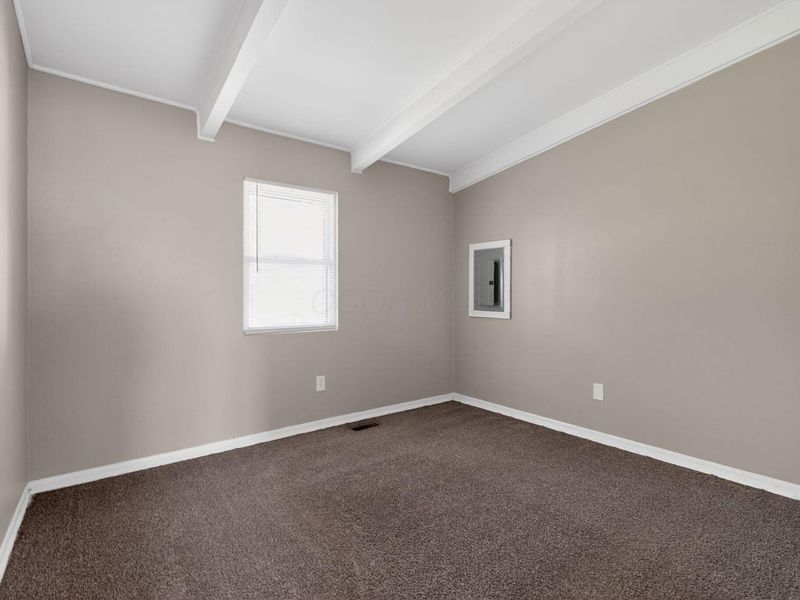 1672 Duxberry Avenue , Columbus, OH 43219 Photo 4