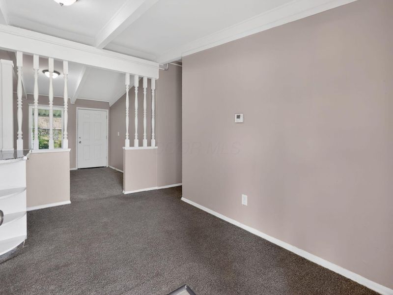 1672 Duxberry Avenue , Columbus, OH 43219 Photo 5